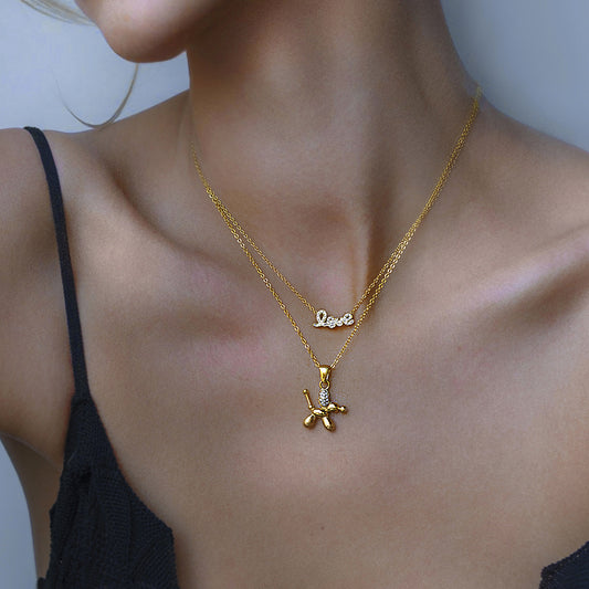 LOVE GOLD NECKLACE