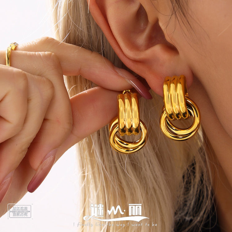 ENTERNITY GOLD EARRINGS