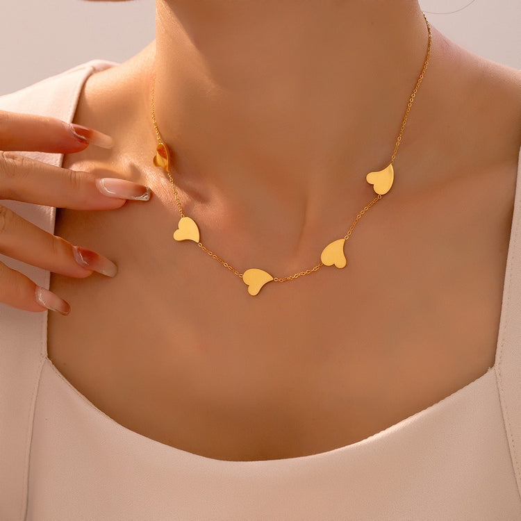 HEARTS GOLD NECKLACE