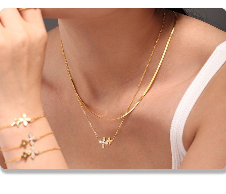 FLOWER GOLD NECKLACE