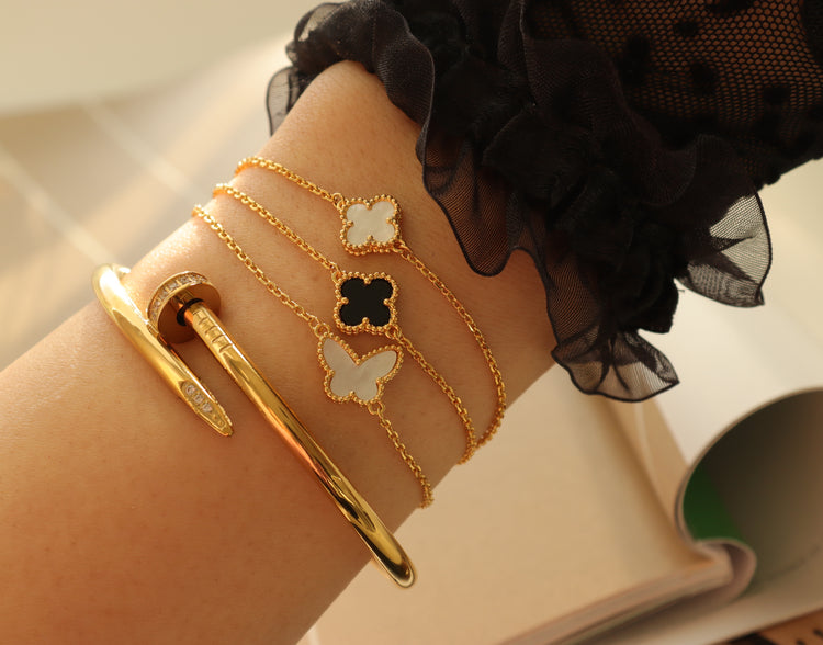 FLOWER BRACELET