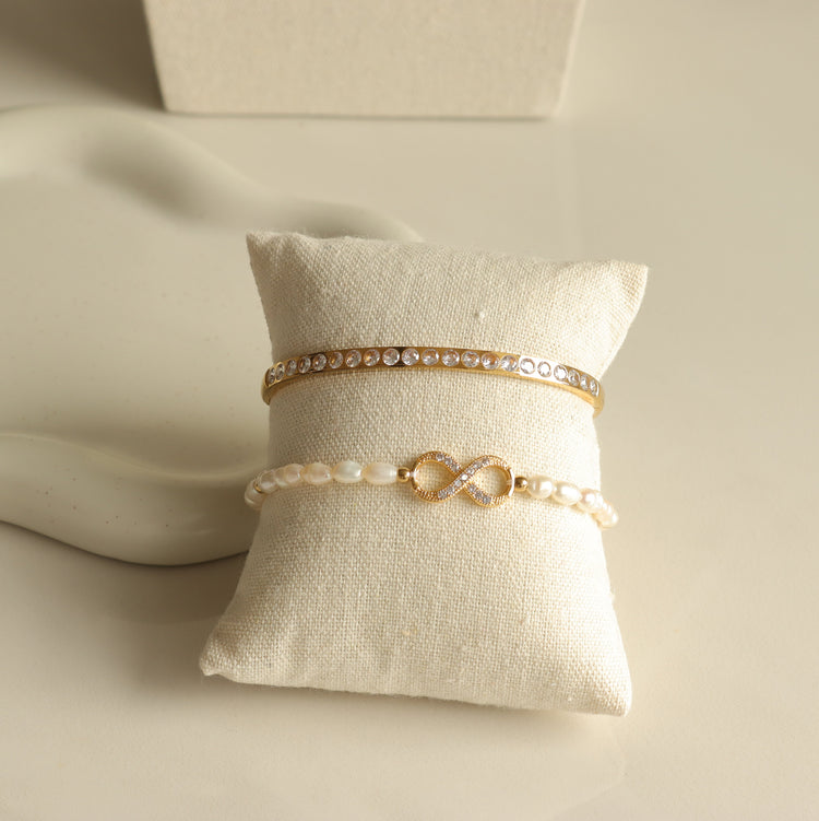 GOLD CRYSTAL BANGLE