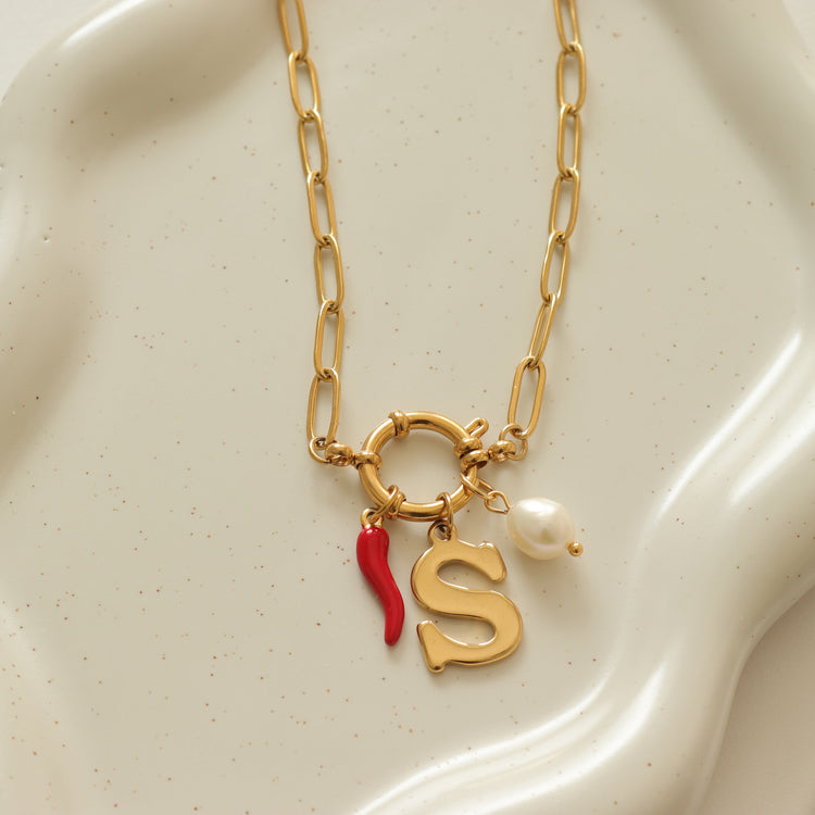 INITIAL LETTER PENDANT