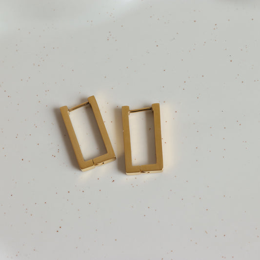 RECTANGULAR GOLD EARRINGS