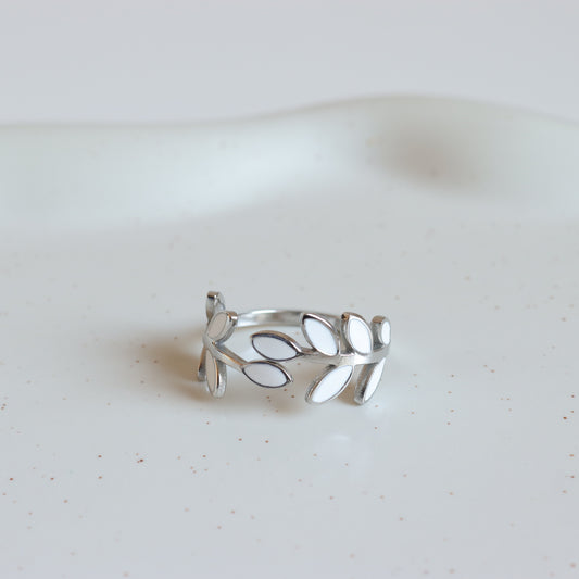 SILVER BRANCH RING