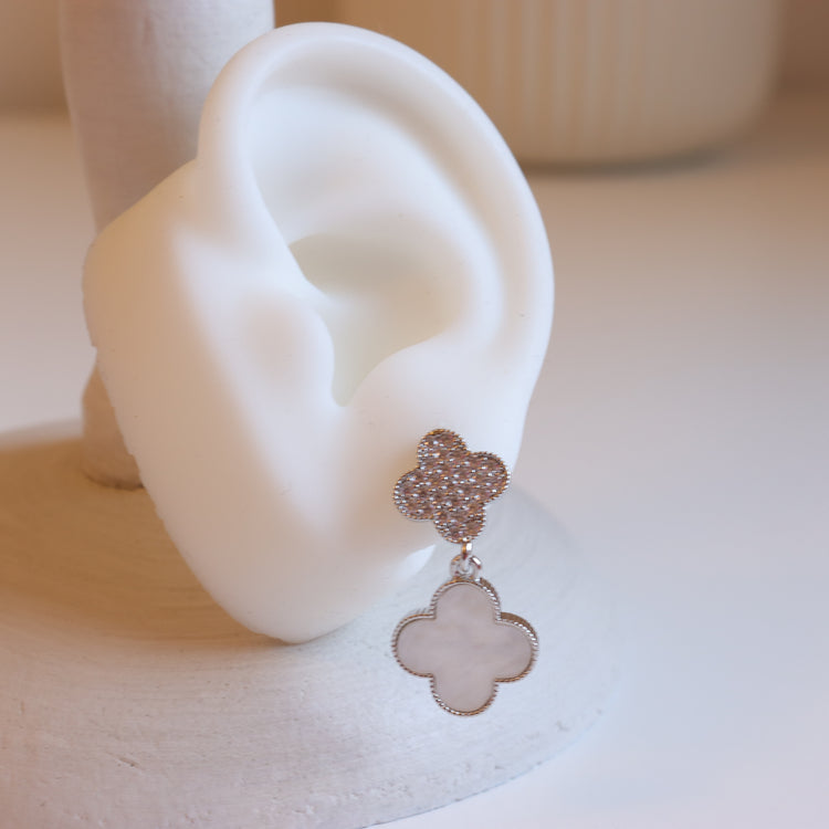 SILVER FLOWER EARRINGS