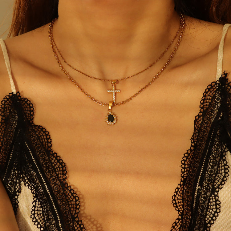 BLACK VICTORIA NECKLACE